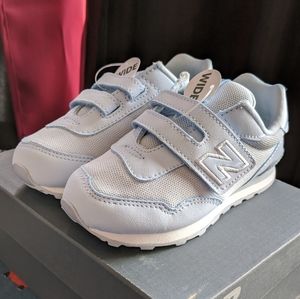 Brand new New Balance Toddler shoes 8.5 wide